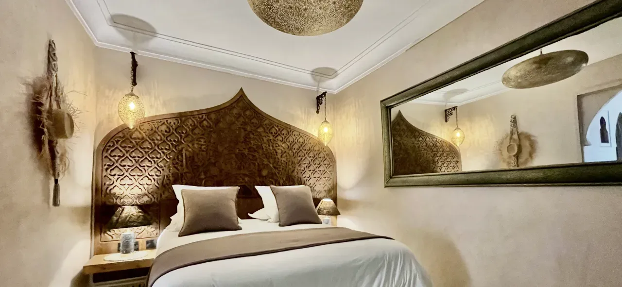 Photo 2 of 8 — Suite